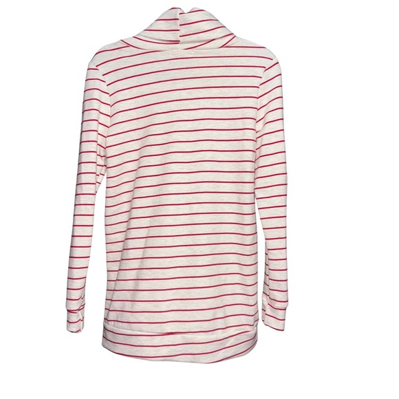 Red and White Turtleneck Sweater with Striped Design - Picture 4 of 4